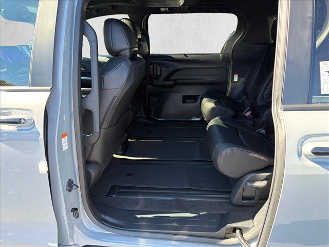 New 2026 Toyota Sienna XSE FWD image 20