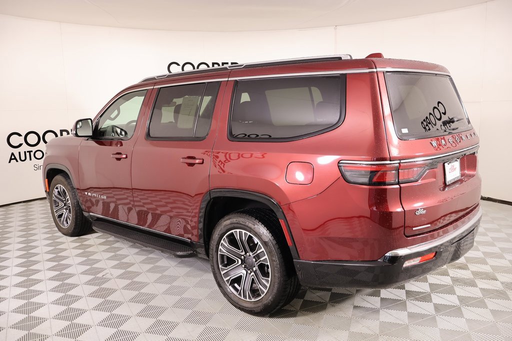 Used 2022 Jeep Wagoneer Series III w/ Flexible Seating Group image 24