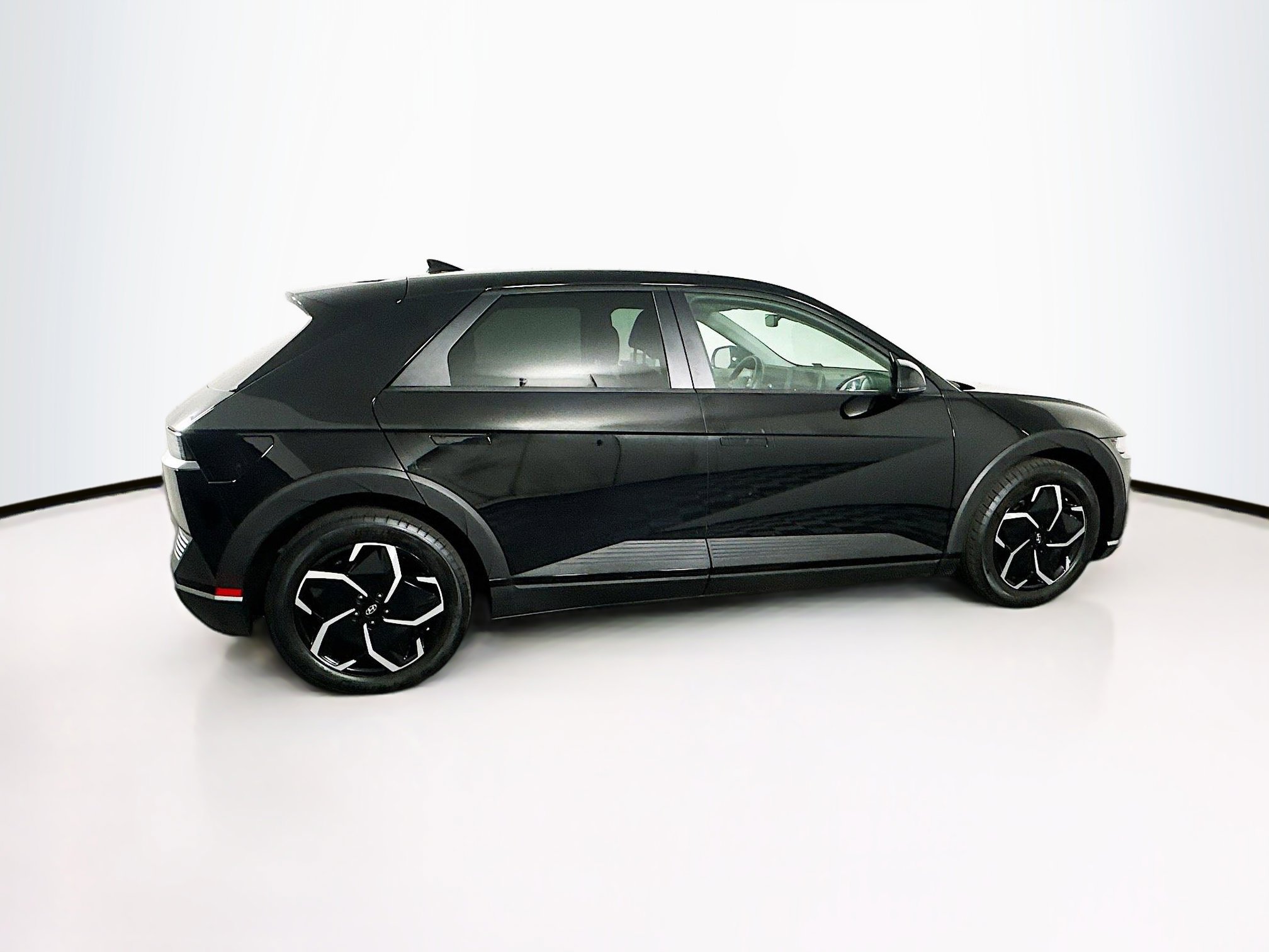 Used 2024 Hyundai Ioniq 5 SEL RWD image 10