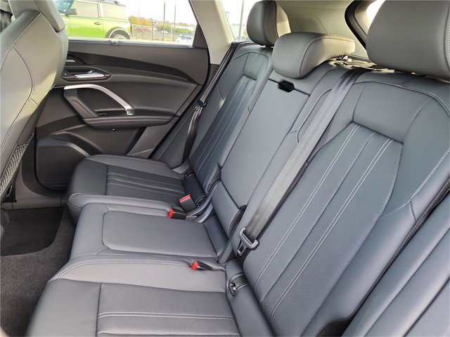 New 2025 Audi Q5 Premium Plus image 25