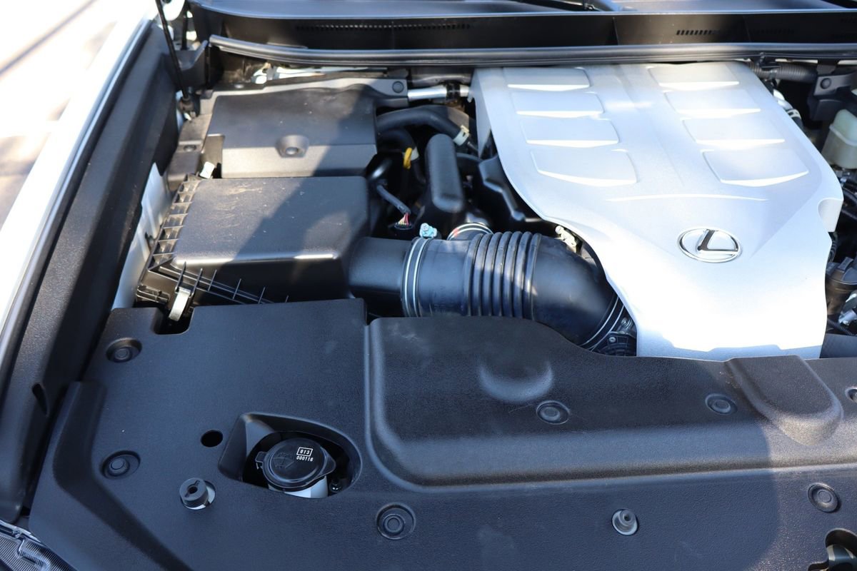 Used 2022 Lexus GX 460 Luxury w/ Off Road Package image 39