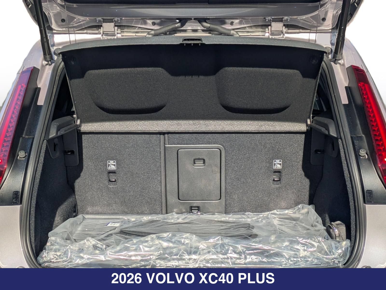 New 2026 Volvo XC40 B5 Plus w/ Protection Package Premier AWD/4WD image 30