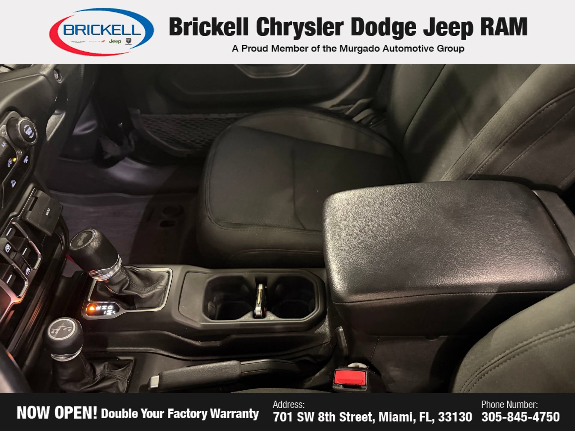 Used 2022 Jeep Wrangler Unlimited Sport AWD/4WD image 32