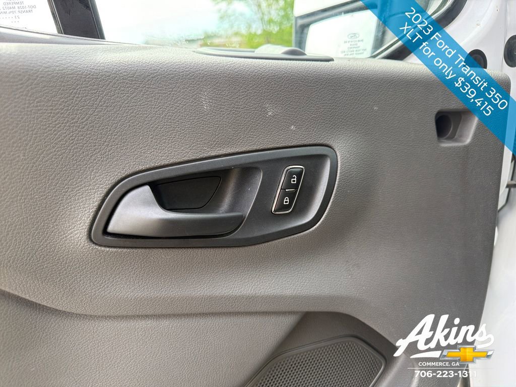 Used 2023 Ford Transit 350 XLT RWD image 18