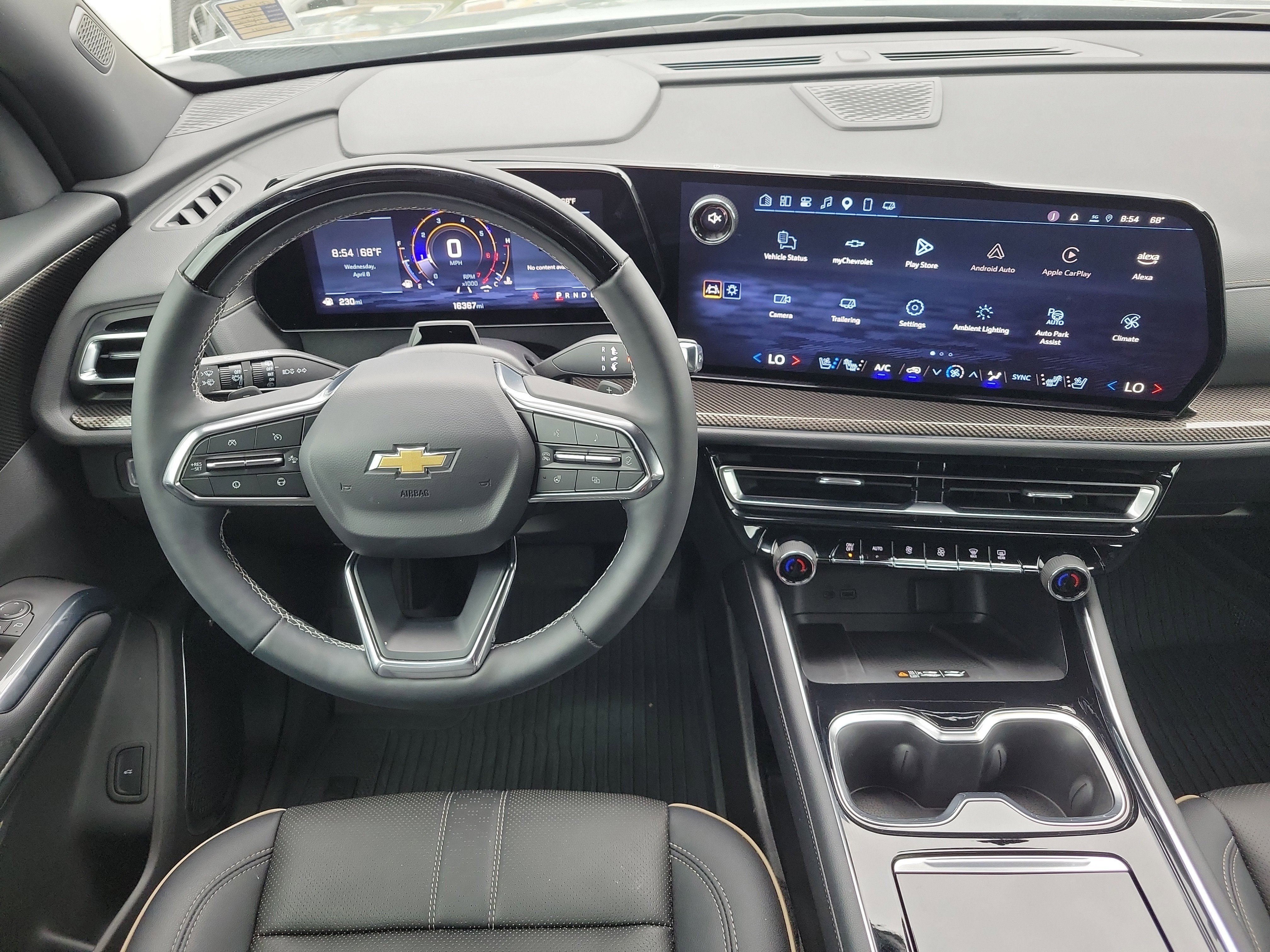 Used 2025 Chevrolet Traverse High Country FWD image 19