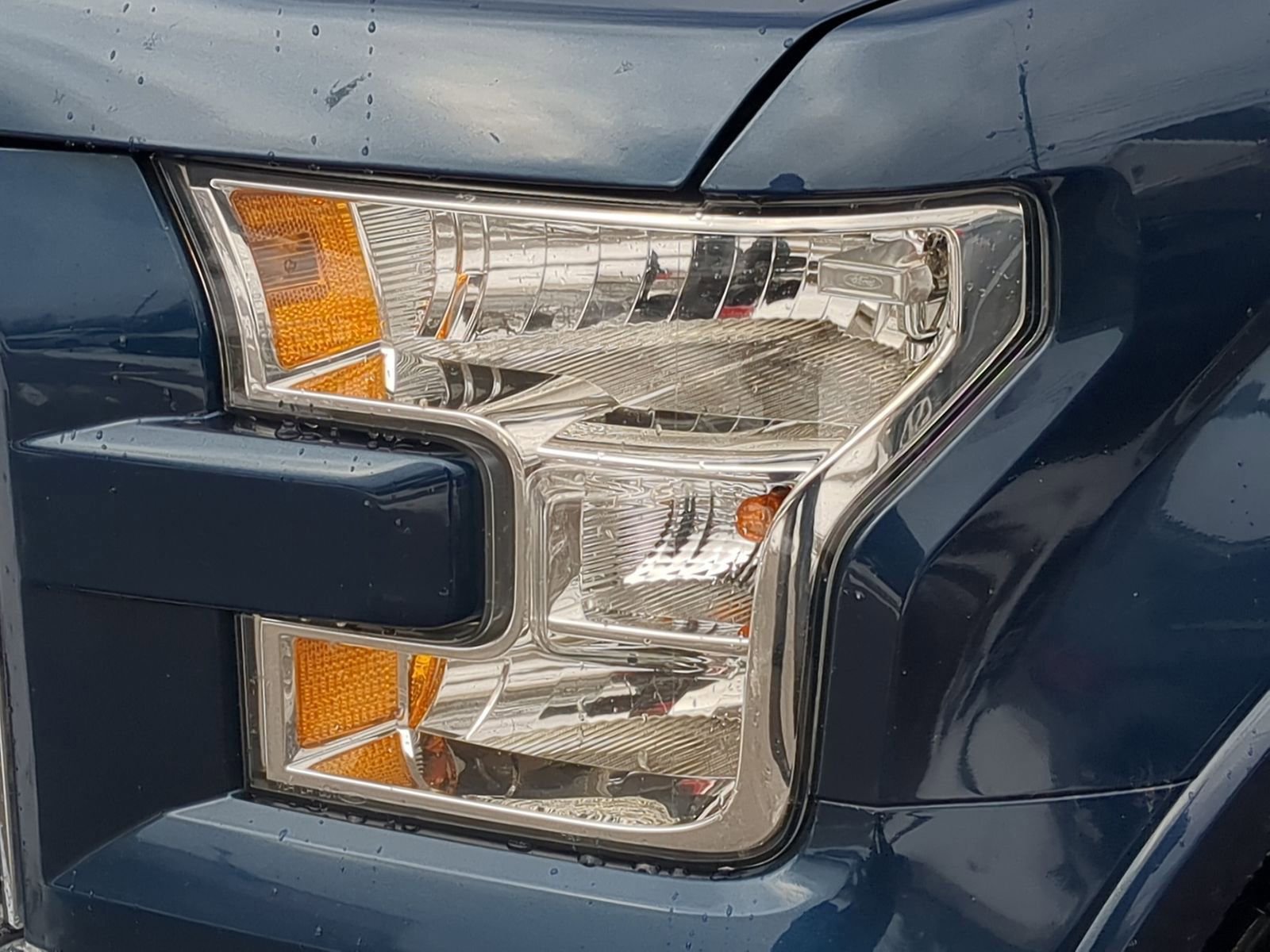 Used 2015 Ford F150 Lariat image 15