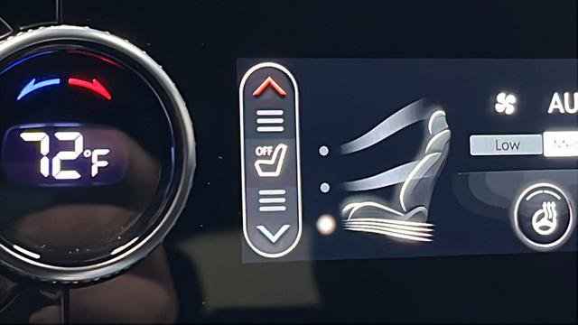 Used 2024 Genesis GV70 3.5T Sport w/ Sport Advanced Package image 36