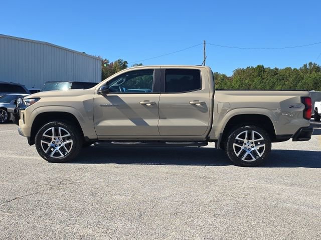 Used 2024 Chevrolet Colorado Z71 w/ Z71 Convenience Package 2 image 2