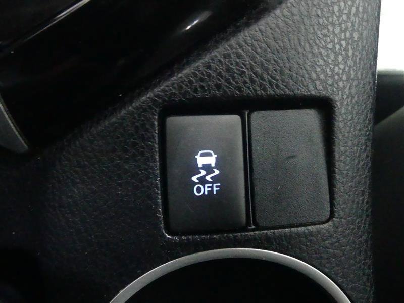 Used 2019 Toyota Corolla LE image 39