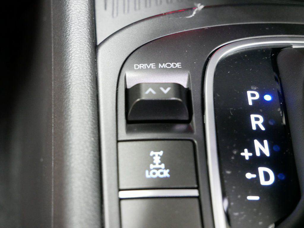 Certified 2026 Hyundai Kona SEL Sport AWD/4WD image 25