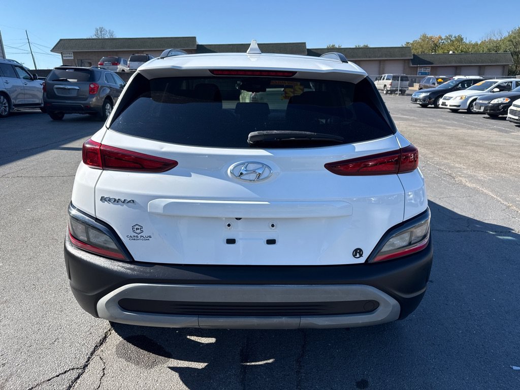 Used 2022 Hyundai Kona SEL w/ Cargo Package FWD image 7