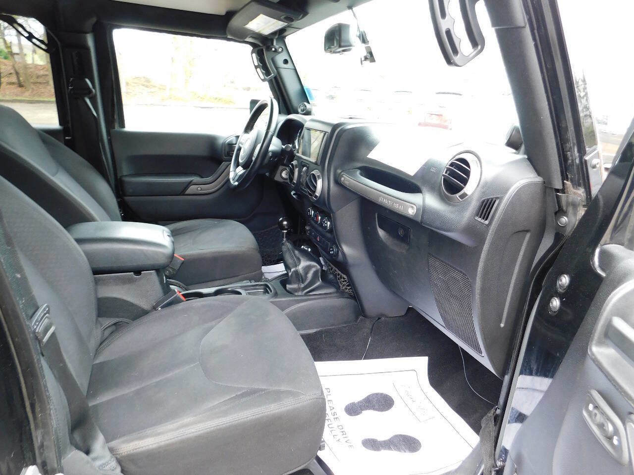 Used 2013 Jeep Wrangler Unlimited Sport image 29