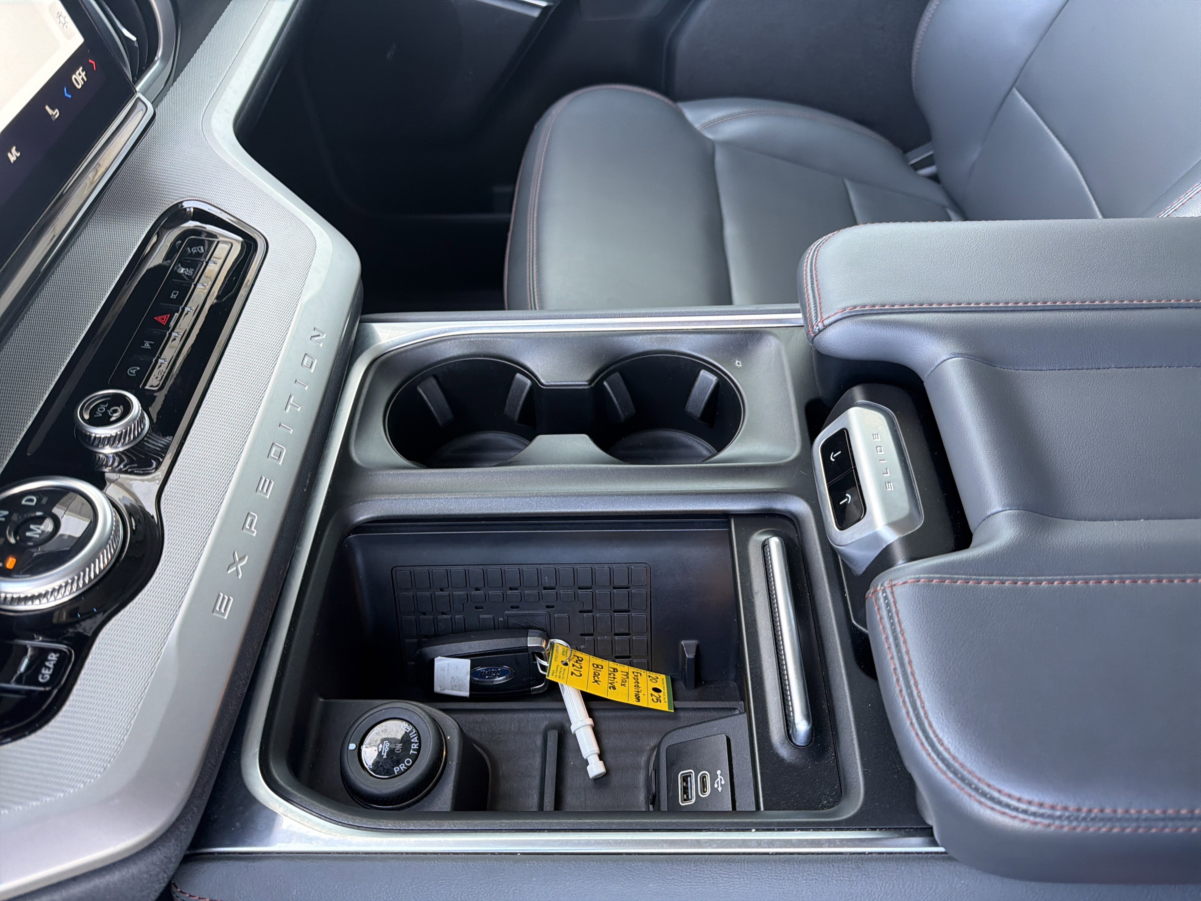 Certified 2025 Ford Expedition Max Active AWD/4WD image 72