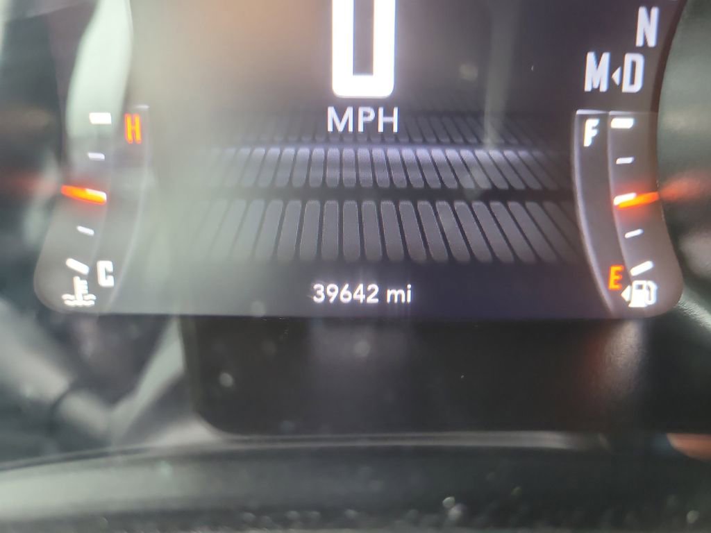 Used 2021 Dodge Challenger SXT w/ Blacktop Package image 25