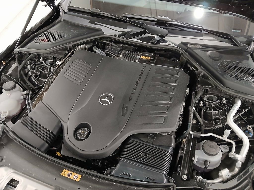 Used 2026 Mercedes-Benz E 450 4MATIC Sedan image 32