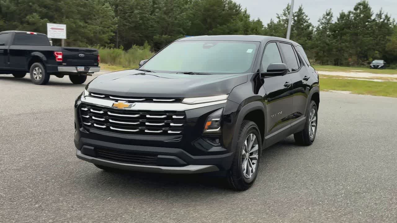 New 2027 Chevrolet Equinox LT w/ Safety and Technology Package FWD image 4