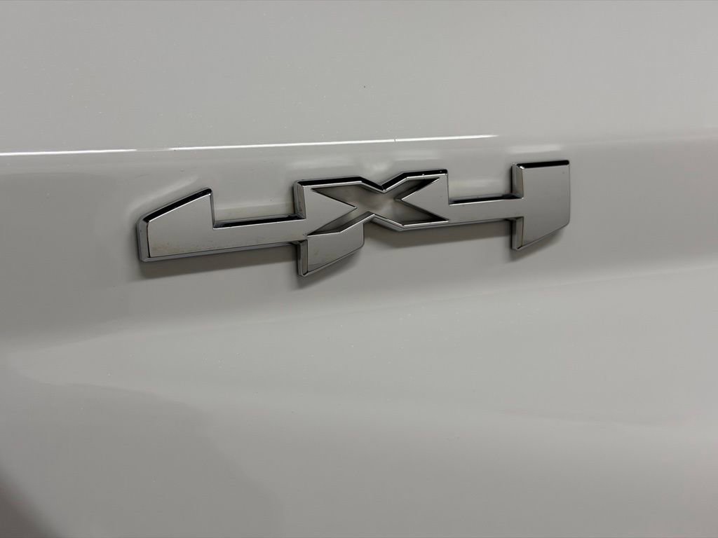 Certified 2024 GMC Canyon Elevation image 12