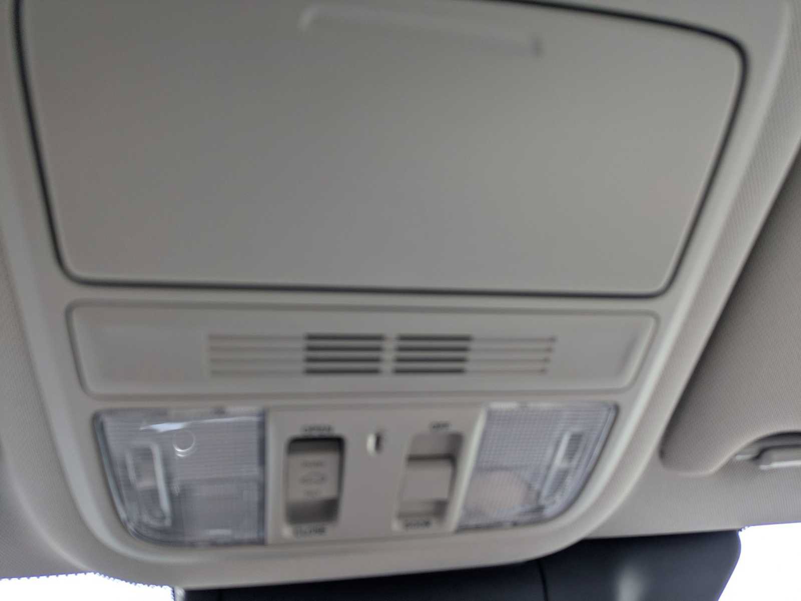 Used 2018 Honda Accord EX-L image 16