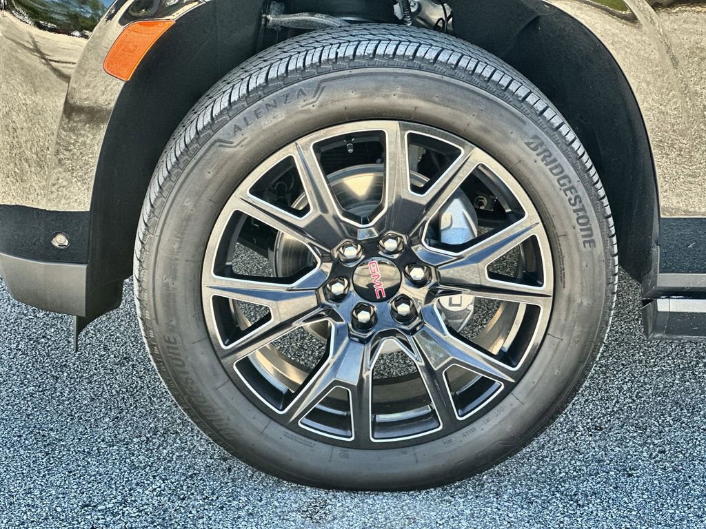 Certified 2024 GMC Yukon Denali Ultimate image 33