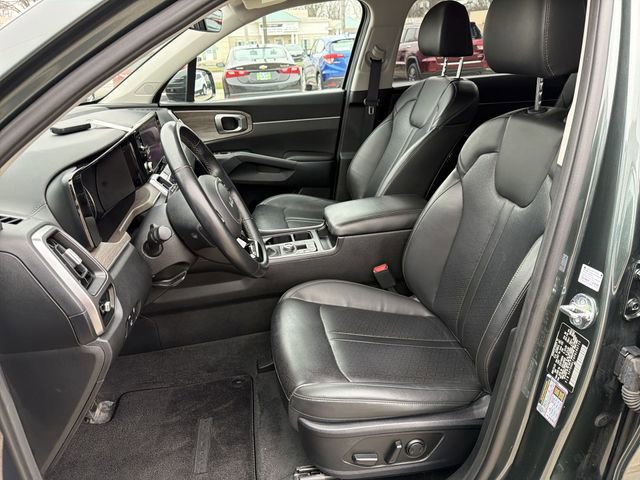 Used 2023 Kia Sorento X-Line EX image 13