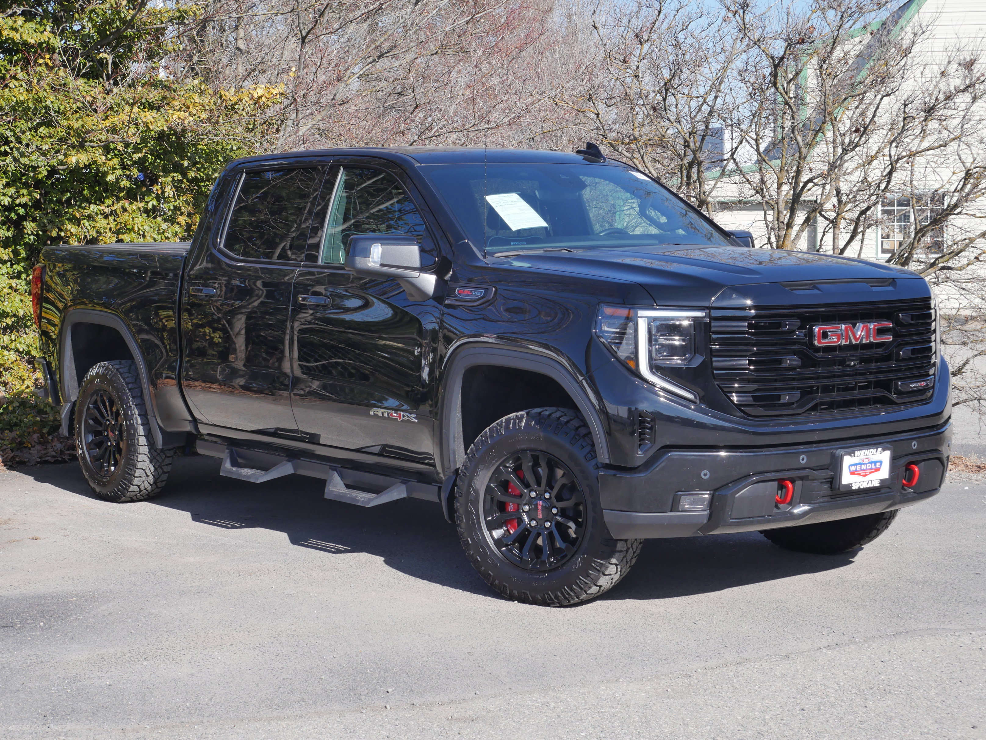 Used 2022 GMC Sierra 1500 AT4X image 39