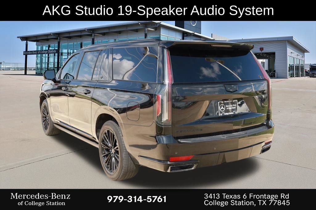 Used 2022 Cadillac Escalade ESV Sport w/ Touring Package RWD image 8