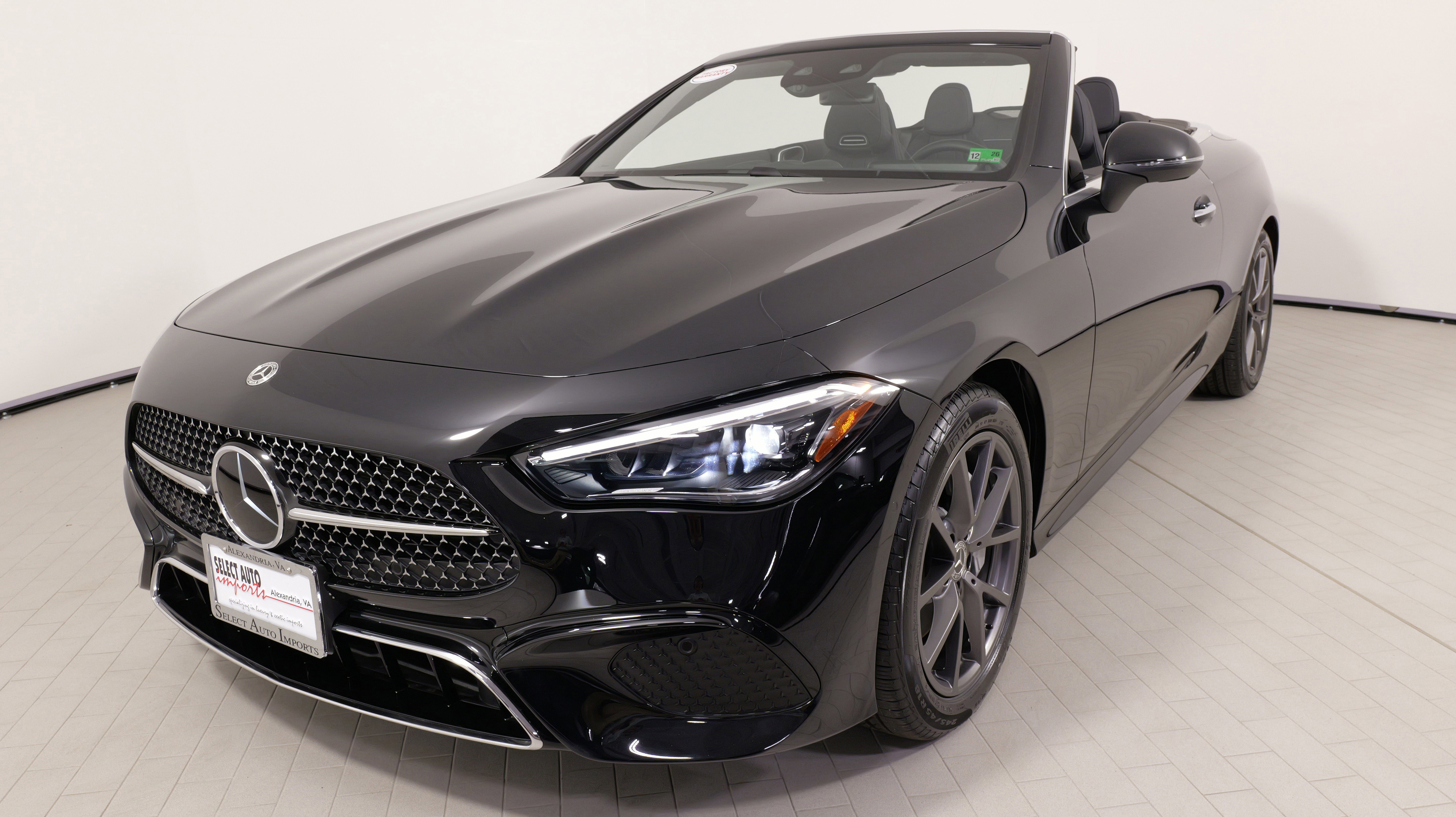 Used 2024 Mercedes-Benz CLE 300 4MATIC Cabriolet image 5