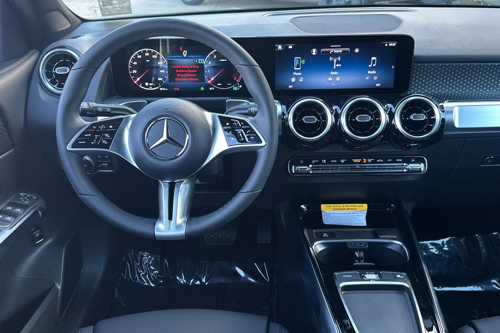 New 2026 Mercedes-Benz GLB 250 image 24