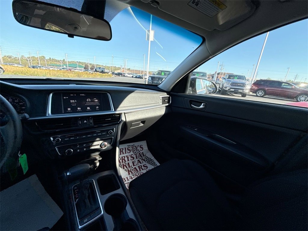 Used 2020 Kia Optima LX image 11