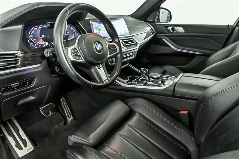 Used 2020 BMW X7 xDrive40i w/ M Sport Package AWD/4WD image 16