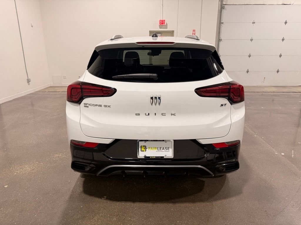 Used 2024 Buick Encore GX Sport Touring image 6