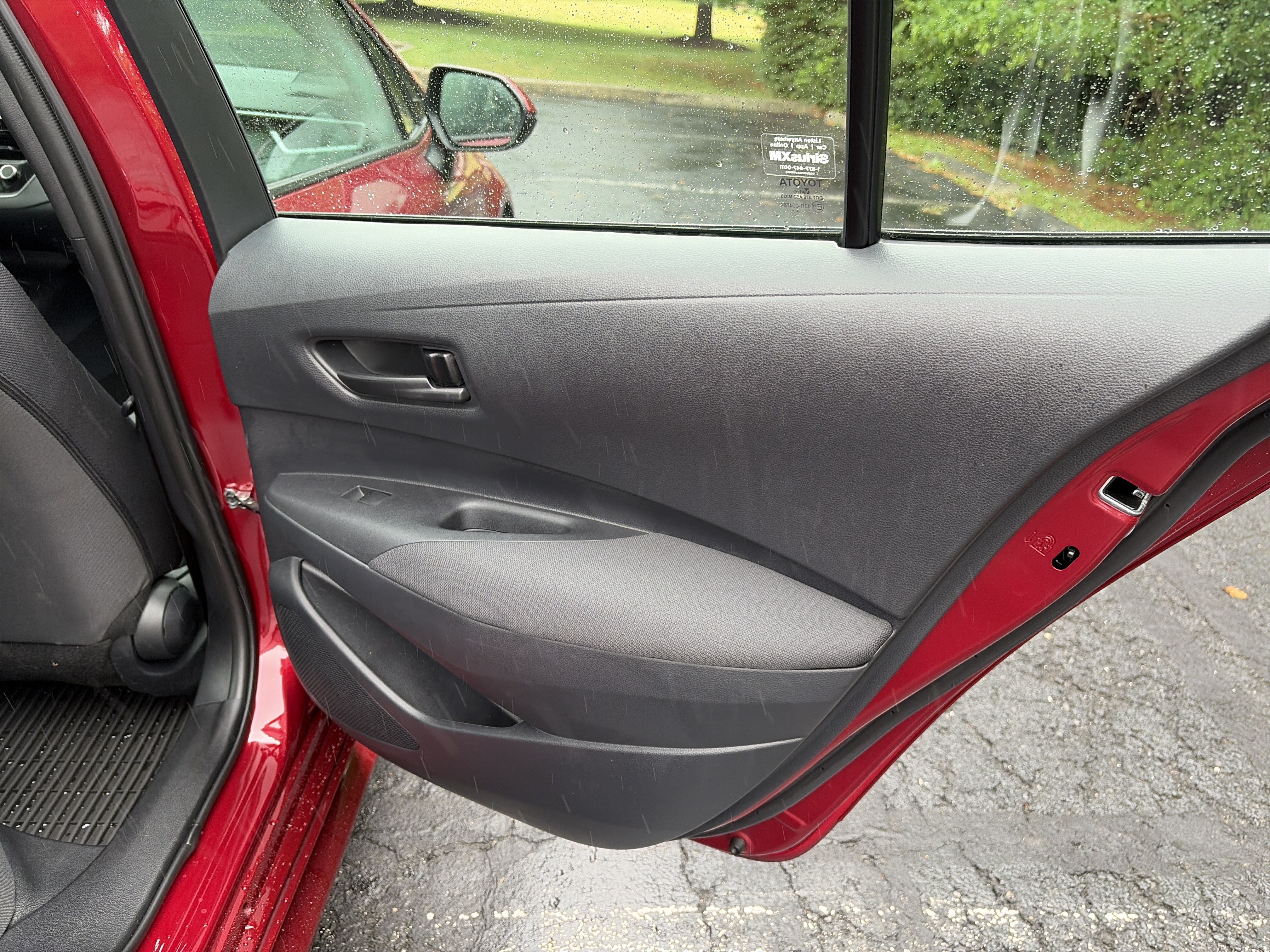 Used 2025 Toyota Corolla LE FWD image 20