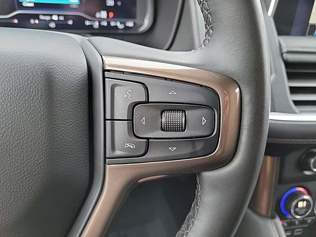 Used 2023 Chevrolet Tahoe High Country AWD/4WD image 33