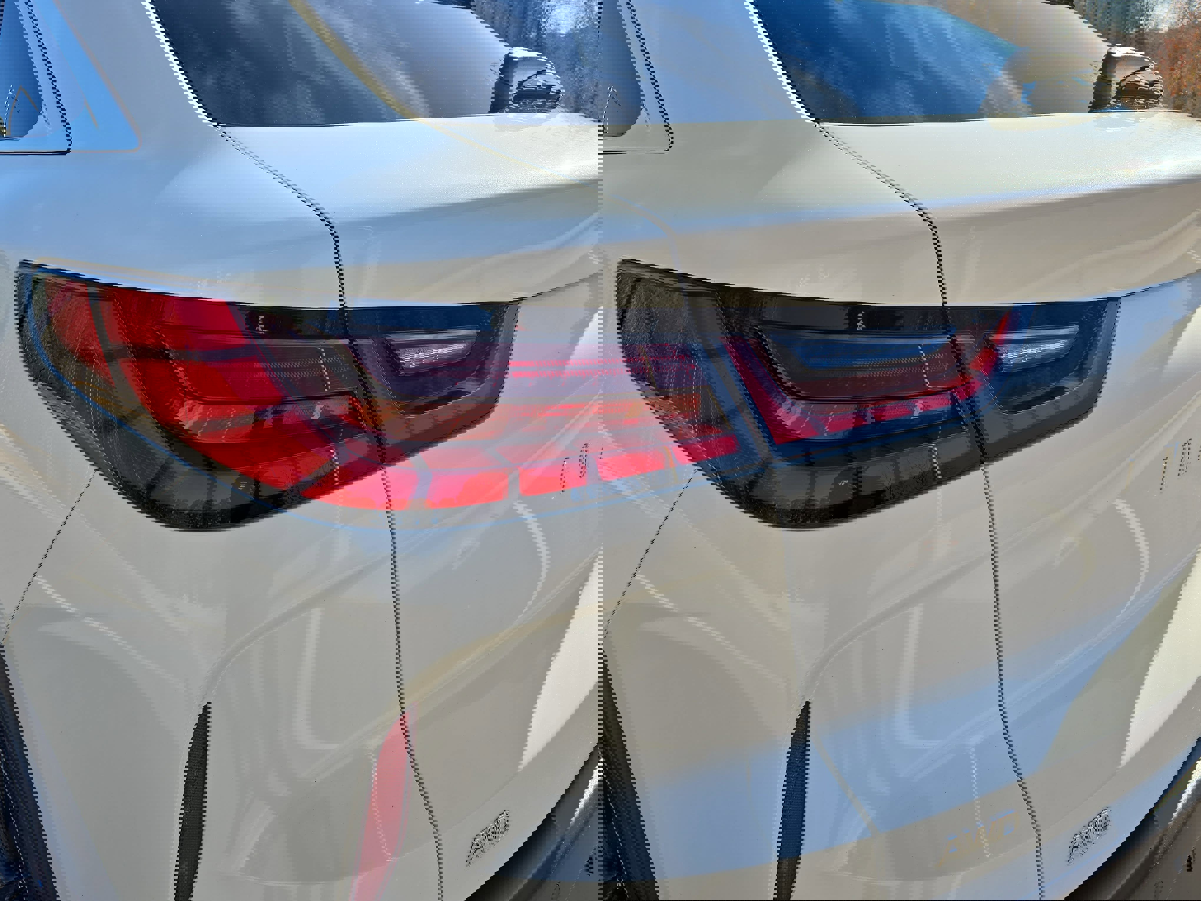 Used 2022 INFINITI QX55 Essential w/ Proassist Package image 34