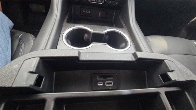 Used 2021 Chevrolet Tahoe LT w/ LT Signature Package image 26