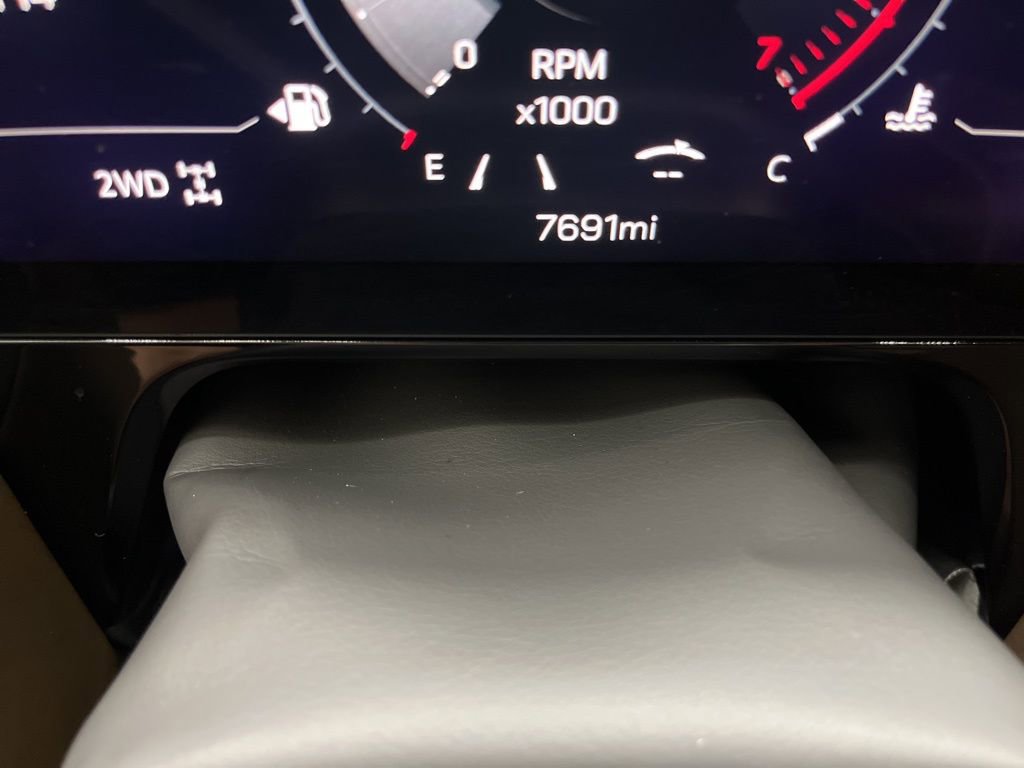 Used 2026 GMC Yukon Denali Ultimate w/ LPO, Floor Liner Package image 18