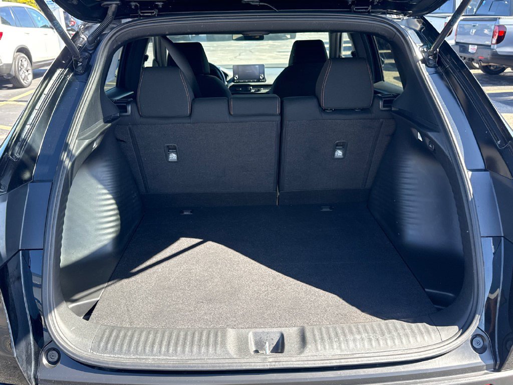 Certified 2025 Honda HR-V Sport image 16