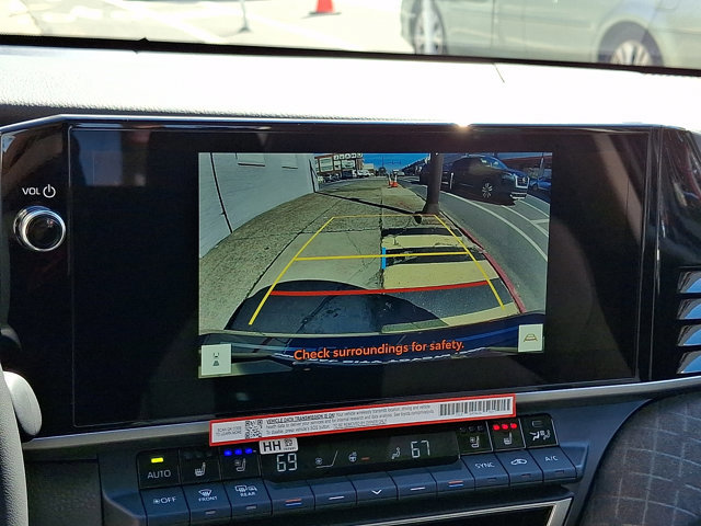 Used 2026 Toyota Camry XLE w/ Premium Package image 18