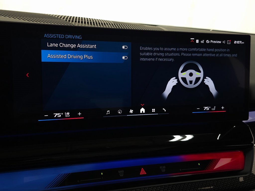 Used 2025 BMW M5 Touring w/ M Driver's Package image 32