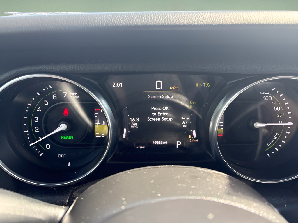 Used 2022 Jeep Wrangler Unlimited Sahara w/ Cold Weather Group AWD/4WD image 14