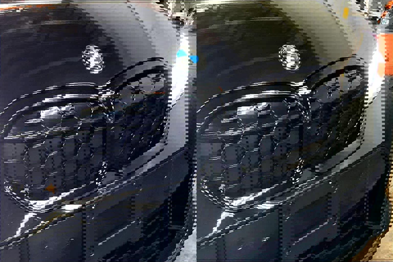 Used 2025 BMW M340i w/ Premium Package image 33