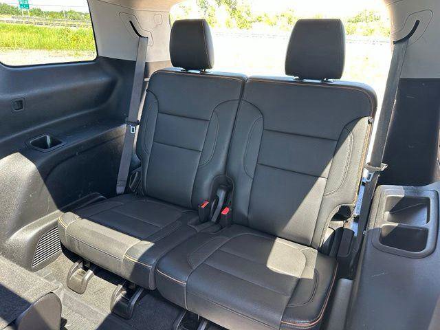 Used 2021 GMC Acadia AT4 w/ LPO, Floor Liner Package AWD/4WD image 12