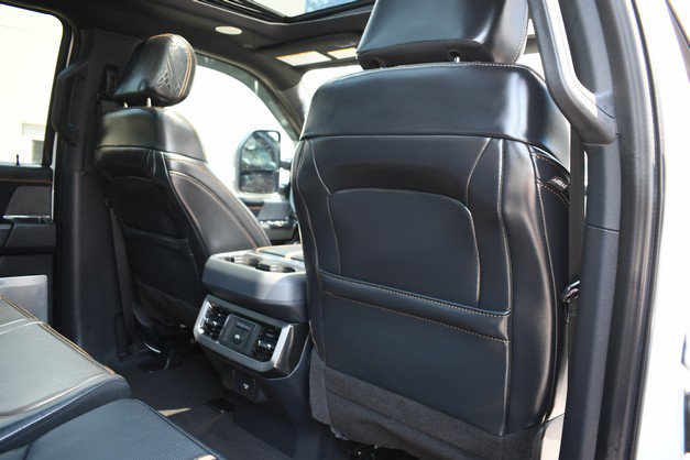 Used 2024 Ford F250 Platinum w/ FX4 Off-Road Package AWD/4WD image 28