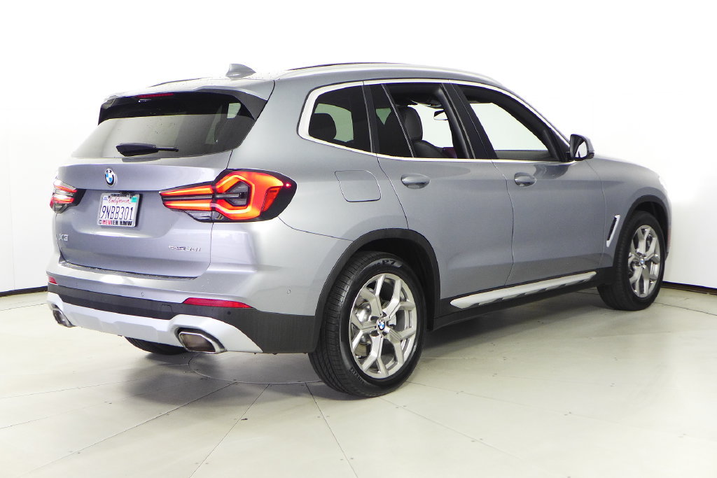 Used 2024 BMW X3 sDrive30i w/ Premium Package RWD image 7