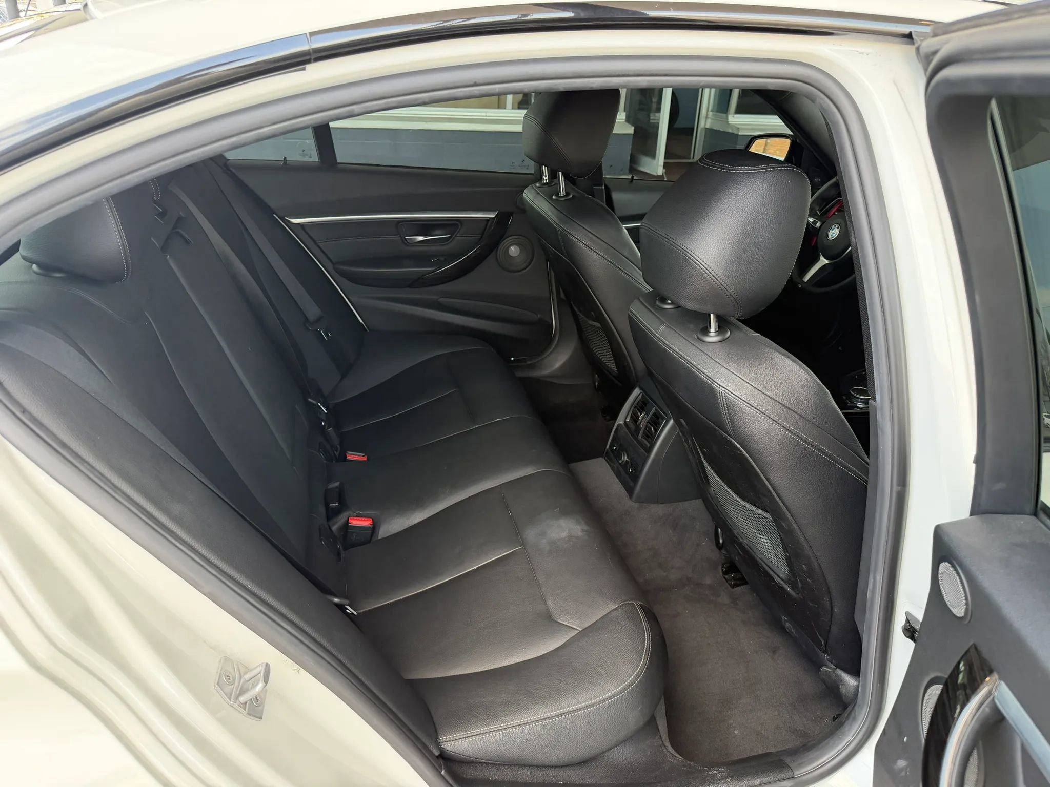 Used 2016 BMW 340i xDrive Sedan image 21