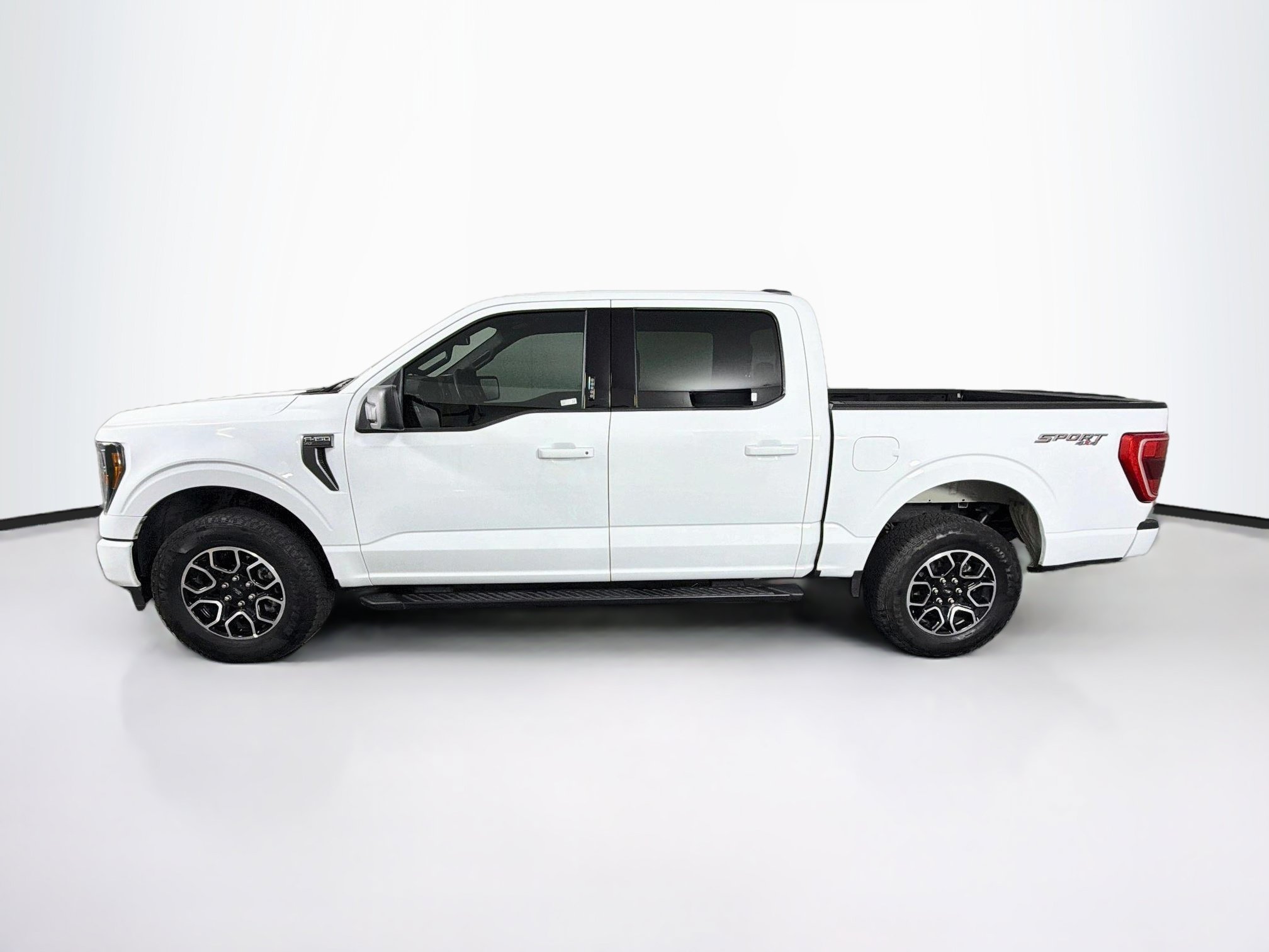 Used 2023 Ford F150 XLT w/ Equipment Group 301A Mid AWD/4WD image 4