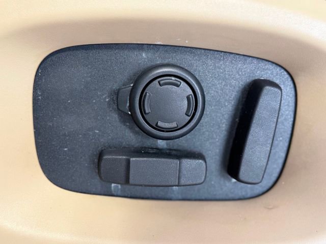 Used 2016 Land Rover Range Rover Sport SE image 21