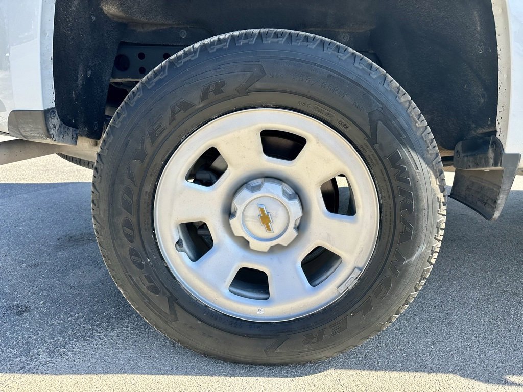 Used 2022 Chevrolet Colorado W/T image 30