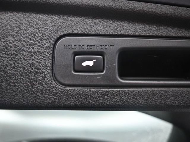 Used 2023 Acura MDX SH-AWD w/ Technology Package image 34