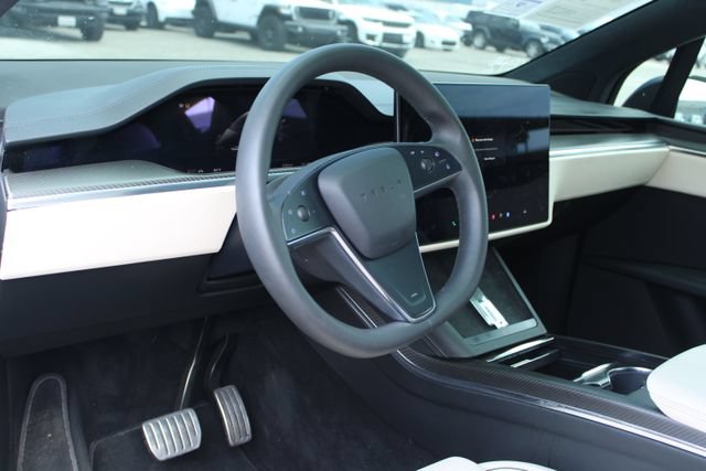 Used 2024 Tesla Model X Plaid AWD/4WD image 7